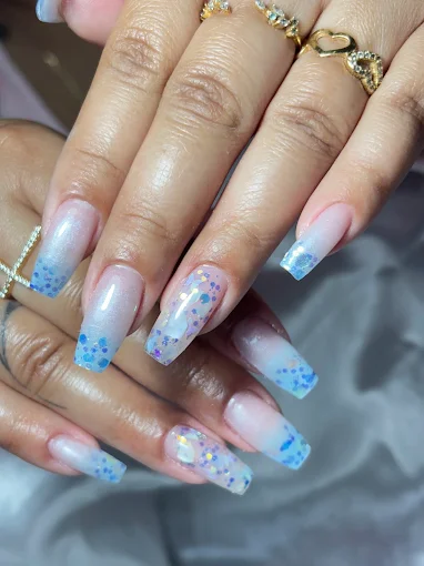 Foto 2 de Camila Silva Designer de Unhas