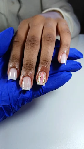 Foto 2 de Silvia Souza Macedo Manicure